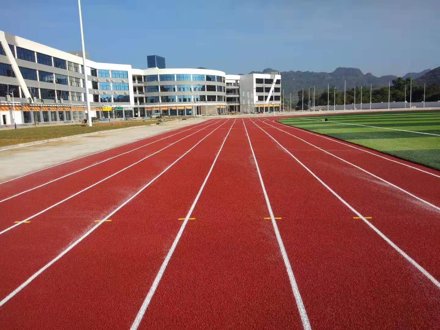 硅pu籃球場(chǎng)材料廠家 硅pu籃球場(chǎng)材料廠家